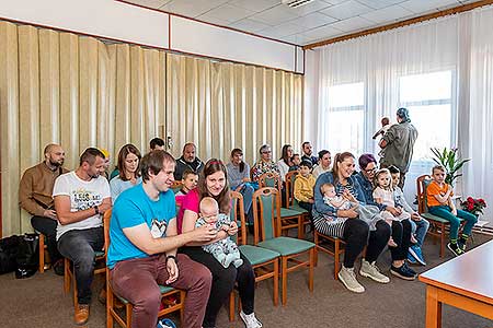 Vítání občánků v obci Dolní Třebonín 10.10.2021, foto: Lubor Mrázek