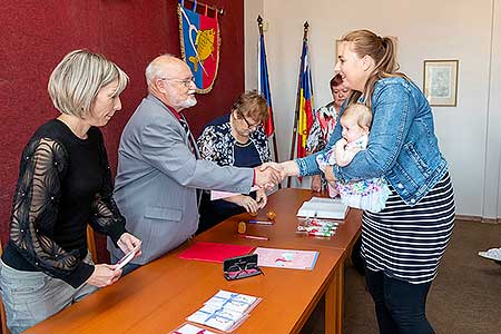 Vítání občánků v obci Dolní Třebonín 10.10.2021, foto: Lubor Mrázek