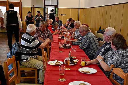 Setkání důchodců obce Dolní Třebonín 16.6.2022, foto: Jan Švec