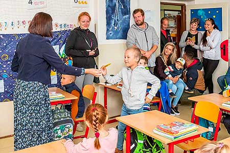 Zahájení školního roku v ZŠ a MŠ Dolní Třebonín 1. září 2022, foto: Lubor Mrázek