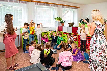 Zahájení školního roku v ZŠ a MŠ Dolní Třebonín 1. září 2022, foto: Lubor Mrázek