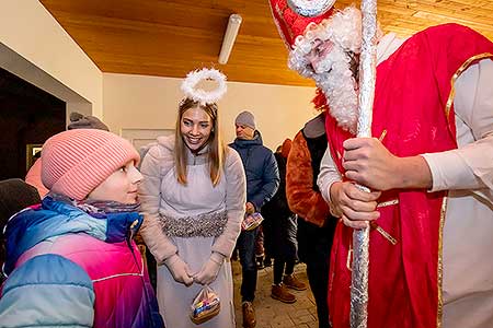 Mikulášská nadílka v Dolním Třeboníně 2. prosince 2022, foto: Lubor Mrázek