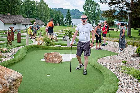 Minigolf v Resortu Olšina, 3. soutěž Třebonínského klání dvojic 11. 6. 2023, foto: Jan Švec