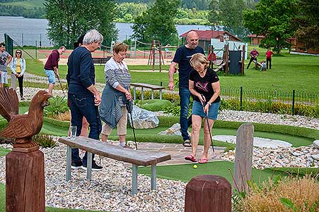 Minigolf v Resortu Olšina, 3. soutěž Třebonínského klání dvojic 11. 6. 2023, foto: Jan Švec