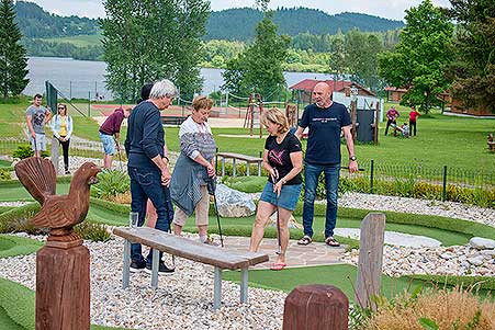 Minigolf v Resortu Olšina, 3. soutěž Třebonínského klání dvojic 11. 6. 2023, foto: Jan Švec