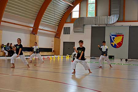 Den otevřených dveří sportovně kulturního centra a rozloučení se školou, Dolní Třebonín 24. 6. 2023, foto: Jan Švec