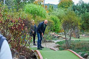 Podzimní adventure minigolf open, Hluboká nad Vltavou 15. října 2023, foto: Jan Švec