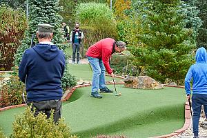 Podzimní adventure minigolf open, Hluboká nad Vltavou 15. října 2023, foto: Jan Švec