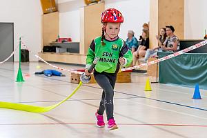 Závody mladých hasičů v překážkové dráze, sportovní hala Dolní Třebonín 13. 4. 2024, foto: Lubor Mrázek