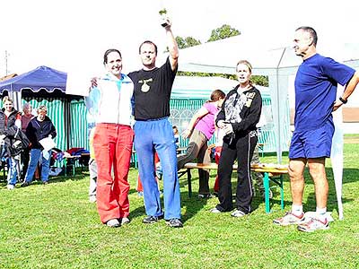 1. místo: Přívratská H. - Švec J., 1. ročník Třebonín Petanque Open 2007, 29. září 2007