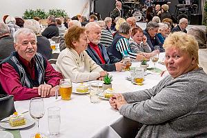 Setkání důchodců, restaurace SKC Dolní Třebonín 13. března 2025, foto: Lubor Mrázek