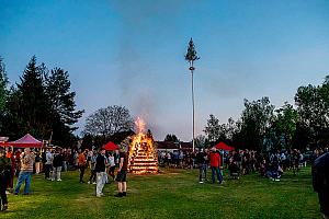 Pálení čarodějnic, Dolní Třebonín 30. 4. 2025, foto: Lubor Mrázek