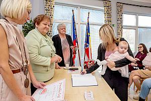 Vítání občánků v Dolním Třeboníně 8. 11. 2025, foto: Lubor Mrázek
