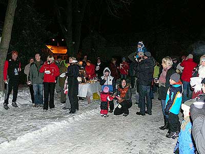 Zpívání u Vánočního stromu 19.12.2010