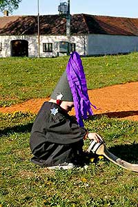 Pálení čarodějnic v obci Dolní Třebonín, 30.4.2007, foto: Lubor Mrázek