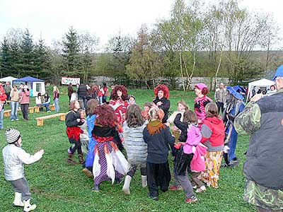 Pálení čarodějnic, Dolní Třebonín 30.4.2006