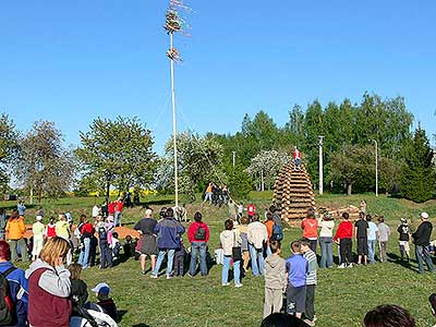 Pálení čarodějnic, Dolní Třebonín 30.4.2007