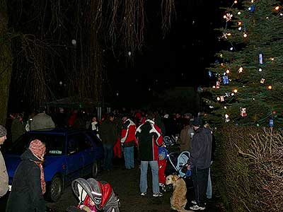 Zpívání u Vánočního stromu, Dolní Třebonín 21.12.2008