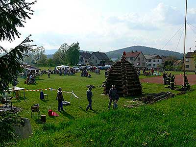 Pálení čarodějnic, Dolní Třebonín 30.4.2009