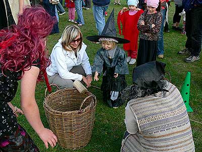 Pálení čarodějnic, Dolní Třebonín 30.4.2009