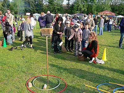 Pálení čarodějnic, Dolní Třebonín 30.4.2009