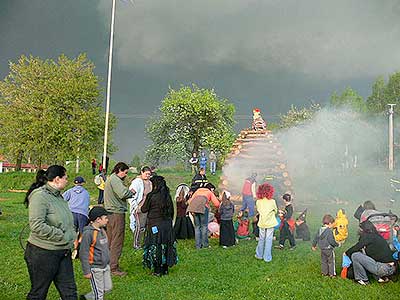 Pálení čarodějnic, Dolní Třebonín 30.4.2009