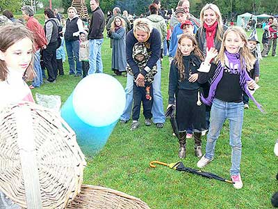 Pálení čarodějnic, Dolní Třebonín 30.4.2011