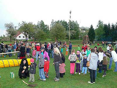 Pálení čarodějnic, Dolní Třebonín 30.4.2011