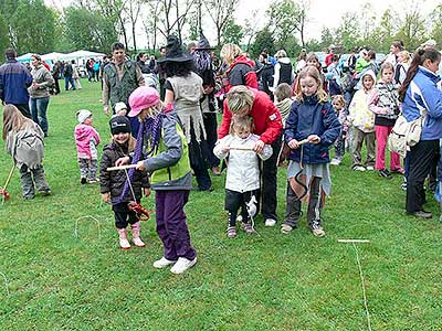 Pálení čarodějnic, Dolní Třebonín 30.4.2011