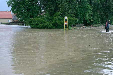 Povodeň v Dolním Třeboníně 25.6.2009