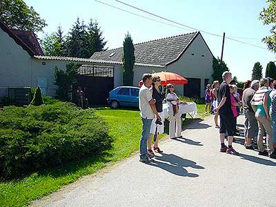 Svěcení zvonu sv. Floriána na zvoničce v Horní Svinci, 19.5.2012