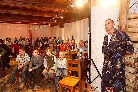 Jak se putuje od Tokia na Hokkaido a zpět na Fudži, Svatomartinská beseda se Zdeňkem Přívratským v Penzionu Kraus 9.11.2012