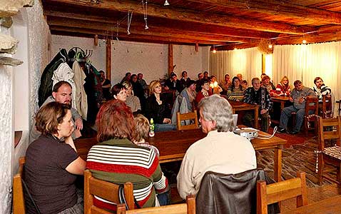 Mgr. Jindřich Špinar - TOULKY TŘEBONÍNSKEM, Pension Kraus Prostřední Svince, 12.11.2010