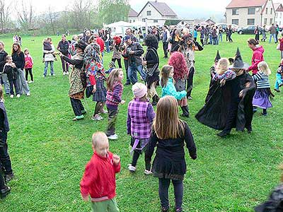 Pálení čarodějnic, Dolní Třebonín 30.4.2013, foto: Jan Švec