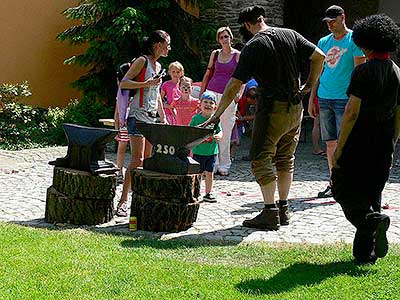 Z pohádky do pohádky - rozloučení se školou 22.6.2013, foto: Jan Švec