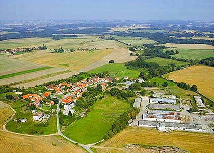 Záluží - letecký pohled, foto: Josef Razenberger