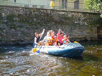 Raftování Třeboníňáků: Český Krumlov - Zlatá Koruna, sobota 7.9.2013, foto: Jan Švec