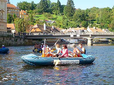 Raftování Třeboníňáků: Český Krumlov - Zlatá Koruna, sobota 7.9.2013, foto: Jan Švec