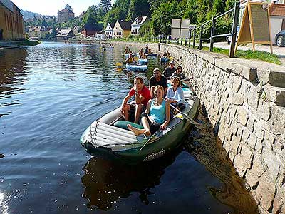 Raftování Třeboníňáků: Český Krumlov - Zlatá Koruna, sobota 7.9.2013, foto: Jan Švec