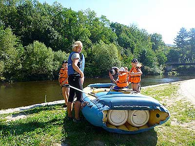 Raftování Třeboníňáků: Český Krumlov - Zlatá Koruna, sobota 7.9.2013, foto: Jan Švec