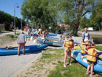 Raftování Třeboníňáků: Český Krumlov - Zlatá Koruna, sobota 7.9.2013, foto: Jan Švec