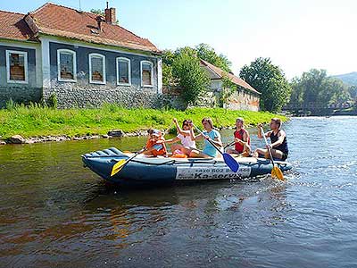 Raftování Třeboníňáků: Český Krumlov - Zlatá Koruna, sobota 7.9.2013, foto: Jan Švec