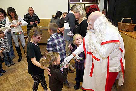 Mikulášská besídka s nadílkou 3.12.2013