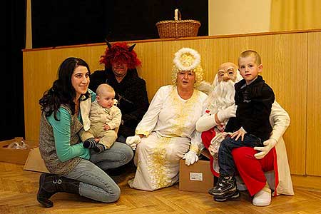 Mikulášská besídka s nadílkou 3.12.2013