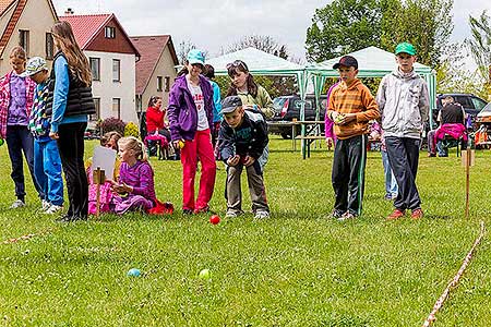 Jarní Dětský Třebonín Petangue Open, obecní hřiště Dolní Třebonín 8.5.2014, foto: Lubor Mrázek