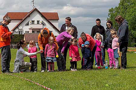 Jarní Dětský Třebonín Petangue Open, obecní hřiště Dolní Třebonín 8.5.2014, Foto: Lubor Mrázek