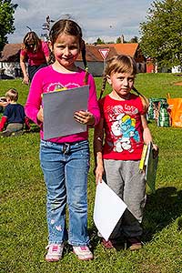 Jarní Dětský Třebonín Petangue Open, obecní hřiště Dolní Třebonín 8.5.2014, foto: Lubor Mrázek