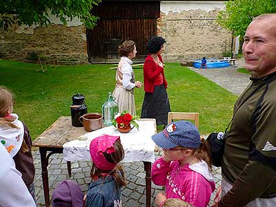 O kohoutkovi a slepičce - rozloučení se školou 21.6.2014