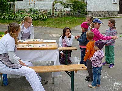 O kohoutkovi a slepičce - rozloučení se školou 21.6.2014