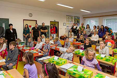 Zahájení školního roku 2014/2015 v Základní škole Dolní Třebonín, 1. září 2014, foto: Lubor Mrázek